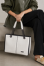 D-BERRY Chain Handle Tote Bag