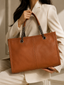 D-BERRY Chain Handle Tote Bag