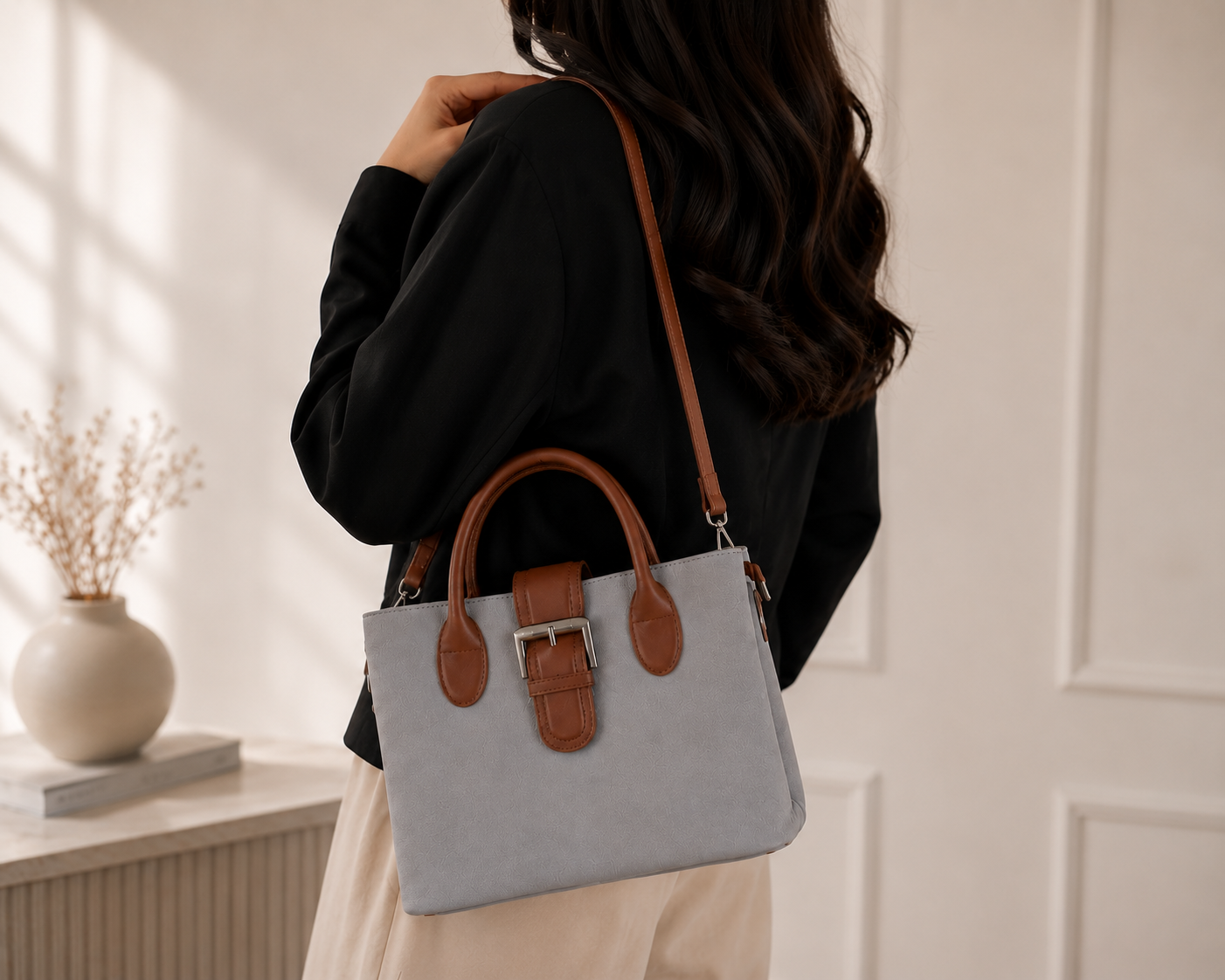 Soft Luxe Tote Main image