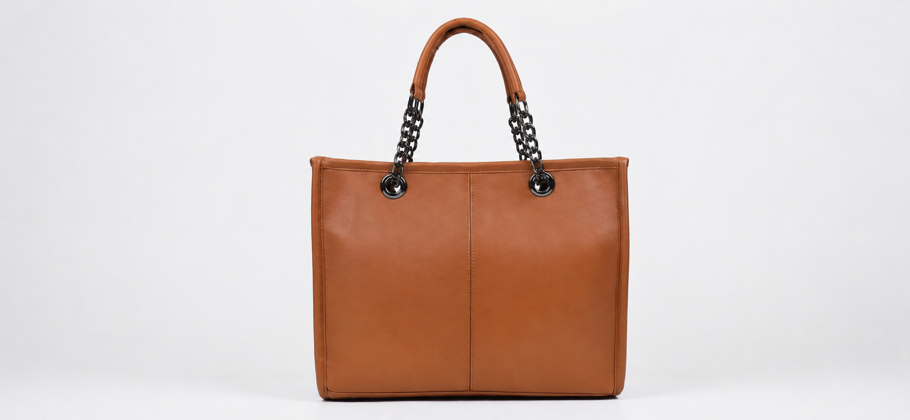 D-BERRY Chain Handle Tote Bag Secondary image