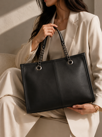 D-BERRY Chain Handle Tote Bag